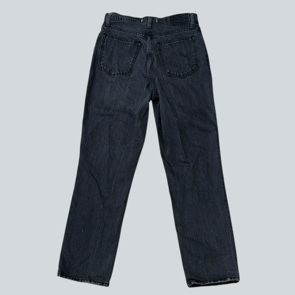 Abercrombie & Fitch The ’90s Straight Ultra High Rise Jeans | Washed Black - Picture 4 of 5